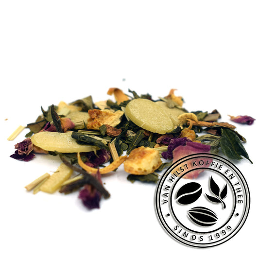 Groene thee, witte thee, kaneel, sinaasappelschil, citroengras, aroma, rozenblaadjes, cacaodoppen.