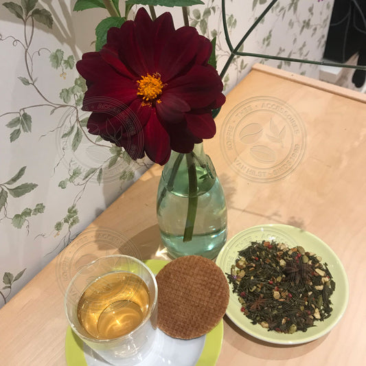 No. 352 Lebkuchen-Grüntee