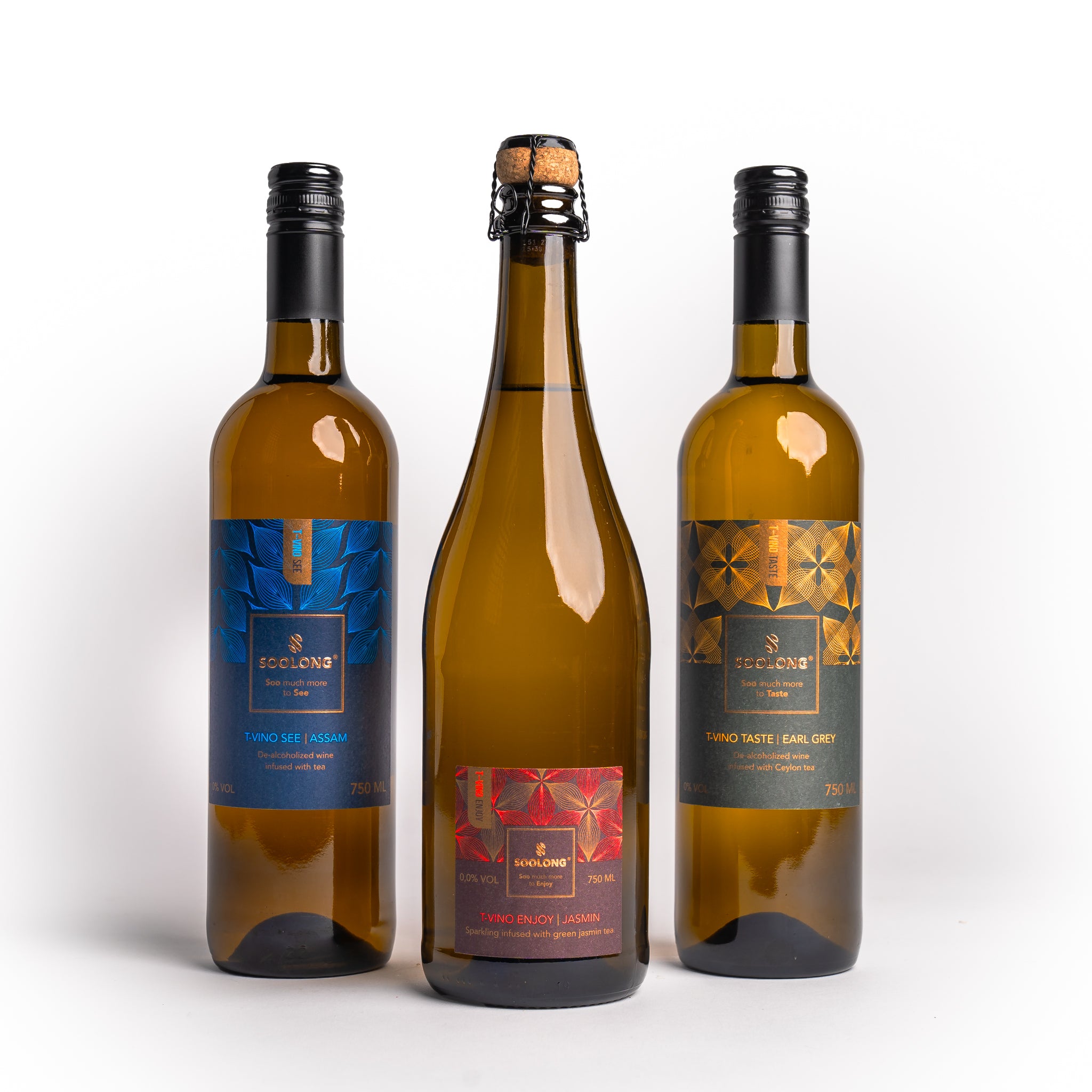 3 flessen alcoholvrije wijn, geïnfuseerd met thee. - Cadeautip!