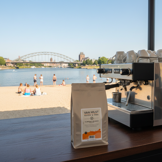 AI gegenereerd beeld van een pak koffie op het Waalstrand in Lent.