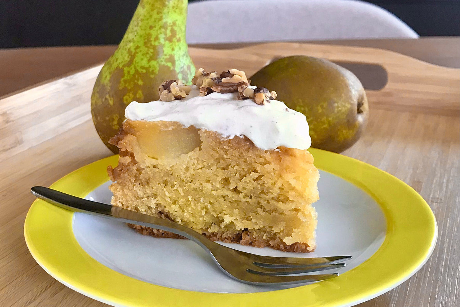 Toffe-Peren-Cake met walnoot en peer en met No.255 Toffe Peer.